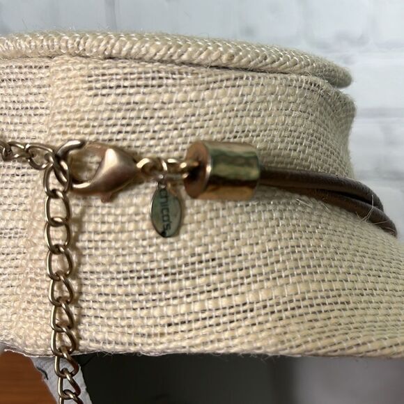 Chico’s Brass hammered pendant w/beaded accent on 17” leather strap & expander - Picture 5 of 7